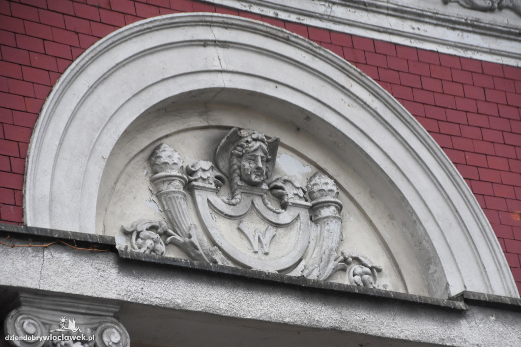 Ten budynek zmienia właściciela