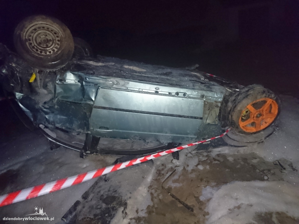 20-latek dachował osobowym bmw