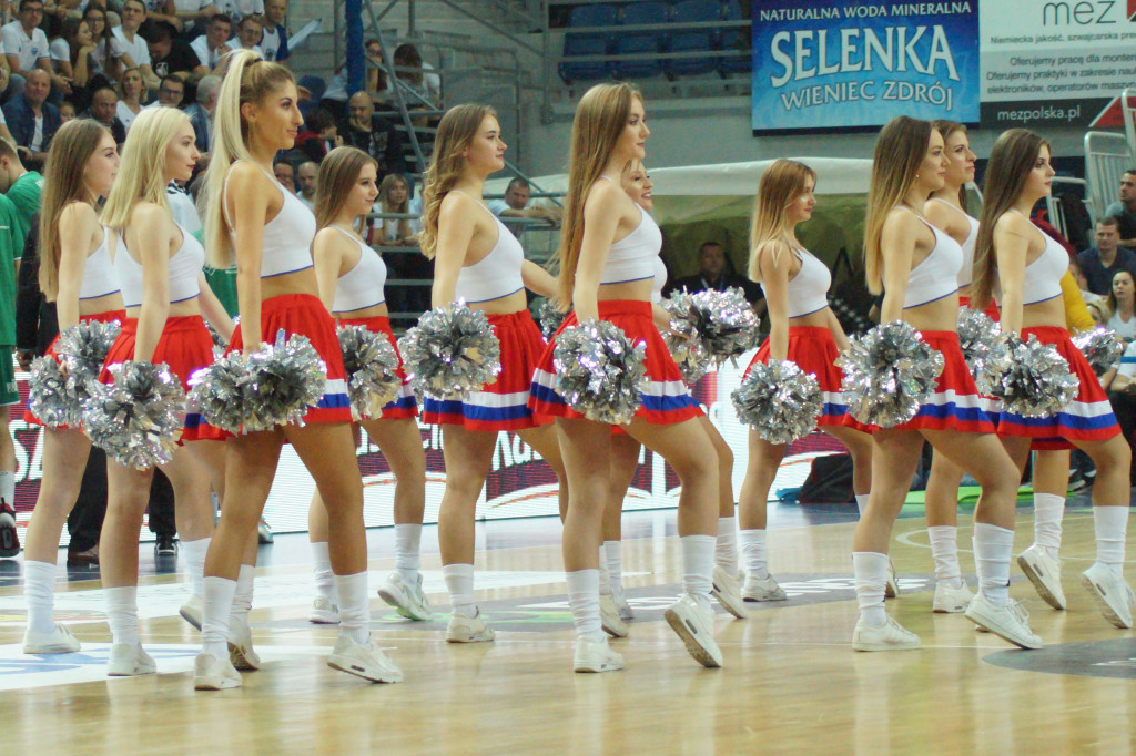 Cheerleaderki na neczu Anwil vs Śląsk