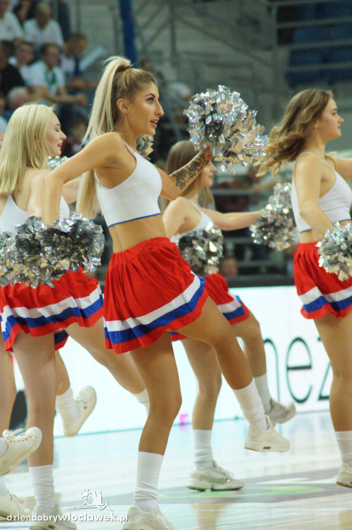 Cheerleaderki na neczu Anwil vs Śląsk