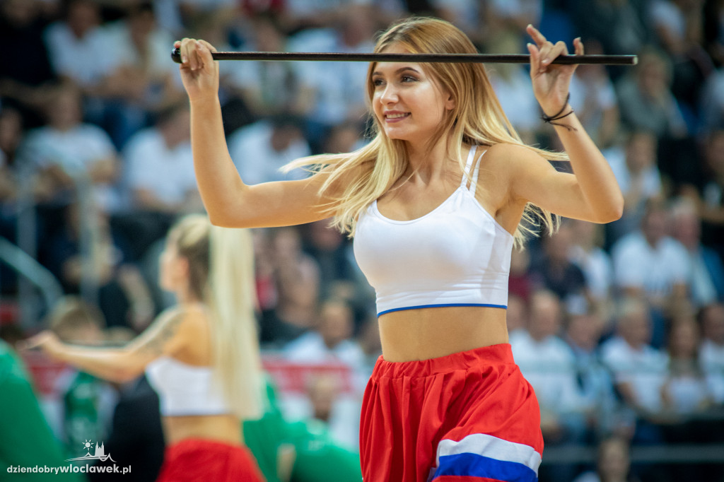 Cheerleaderki na neczu Anwil vs Śląsk