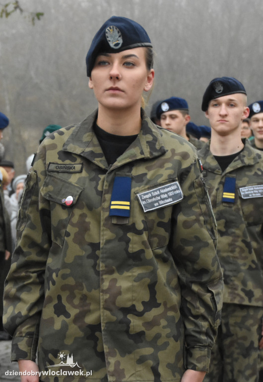 Ślubowanie kadetów ZSA na Zawiślu