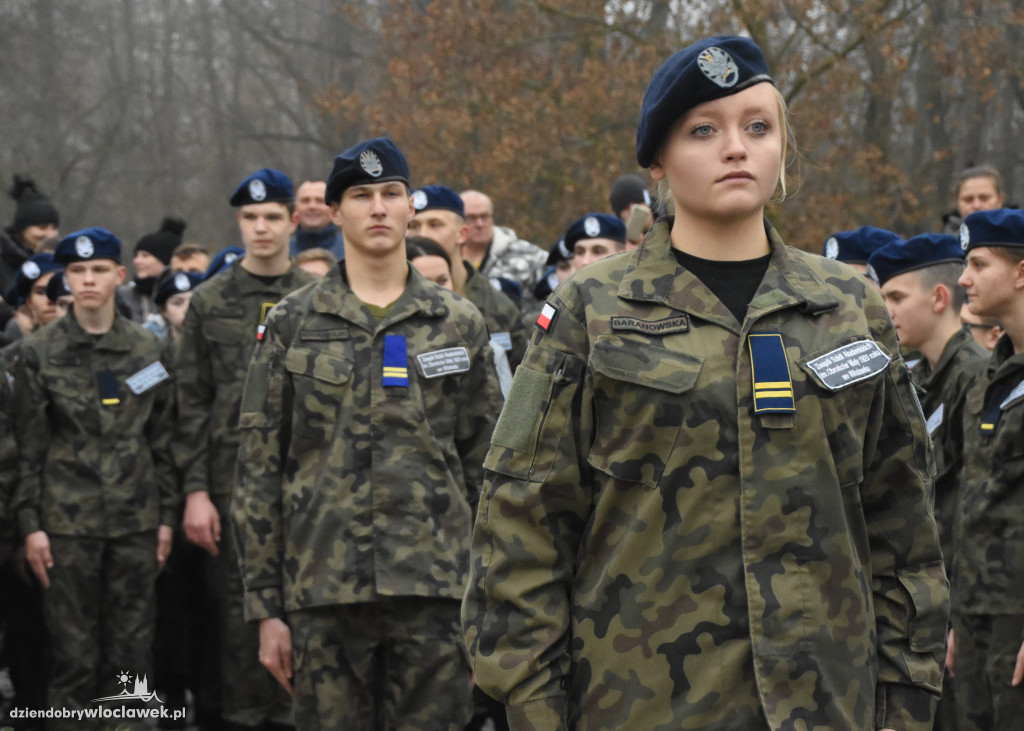 Ślubowanie kadetów ZSA na Zawiślu