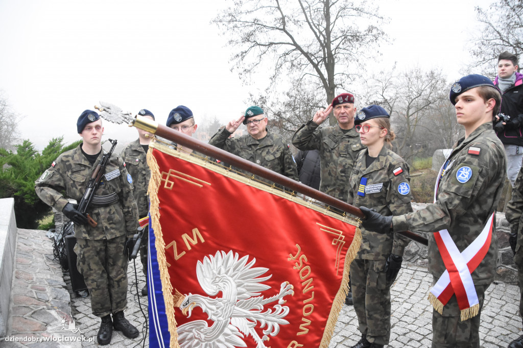 Ślubowanie kadetów ZSA na Zawiślu