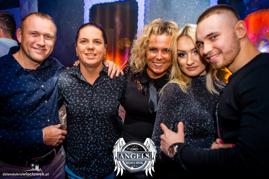 Piękni i Młodzi w Angels Club