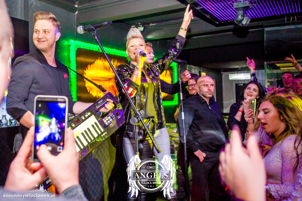 Piękni i Młodzi w Angels Club