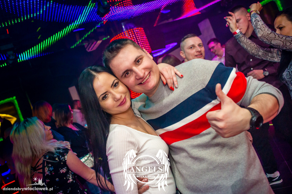 Piękni i Młodzi w Angels Club