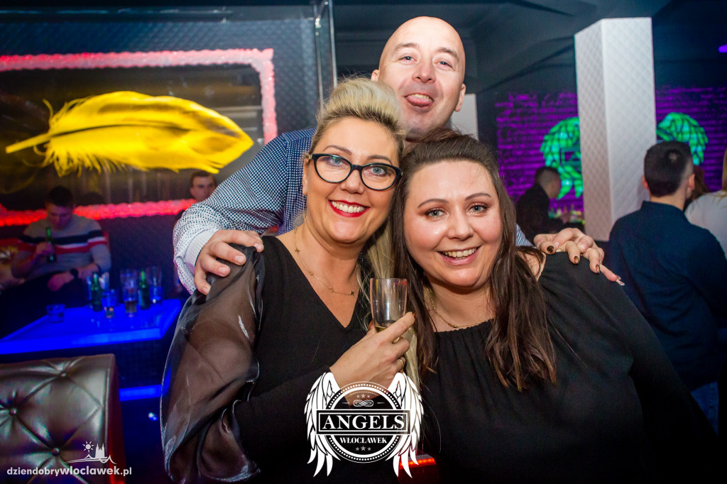 Piękni i Młodzi w Angels Club