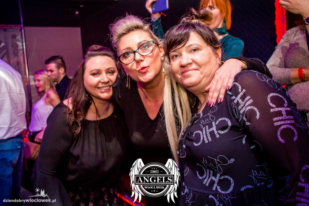 Piękni i Młodzi w Angels Club