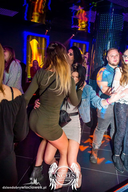 Piękni i Młodzi w Angels Club