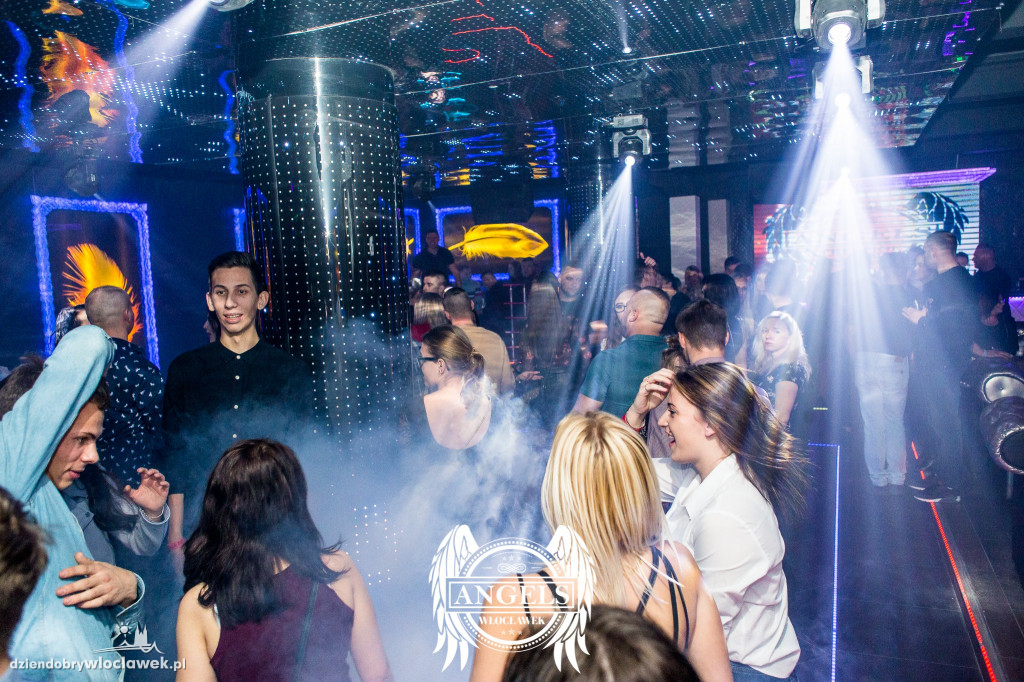 Piękni i Młodzi w Angels Club