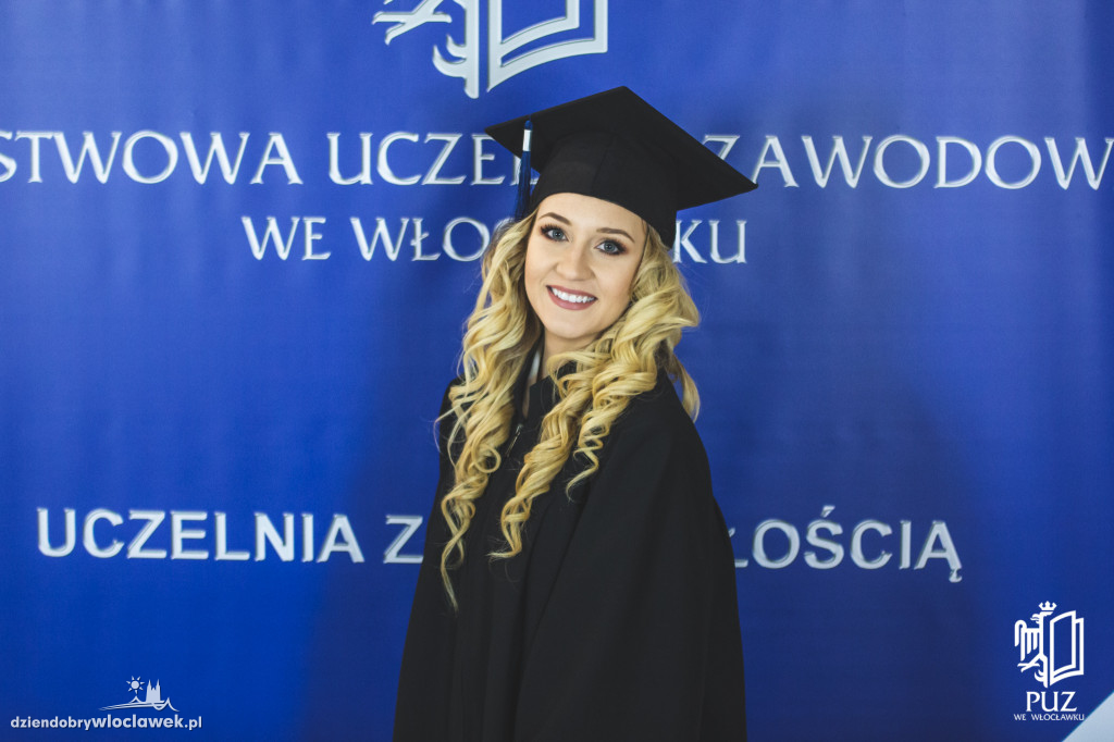 Wręczenie dyplomów w PUZ