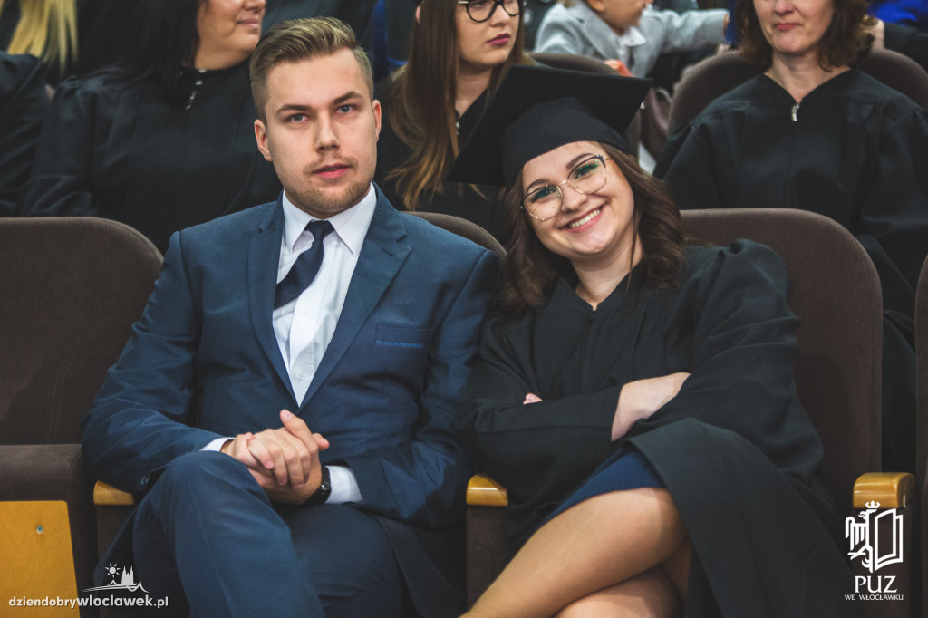 Wręczenie dyplomów w PUZ