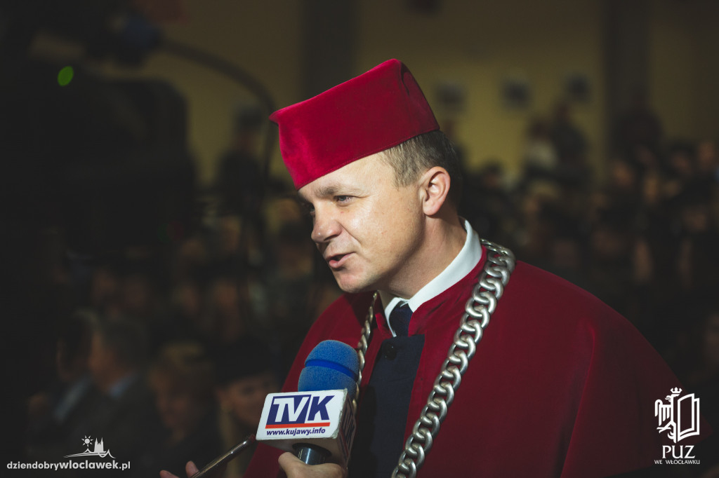 Wręczenie dyplomów w PUZ