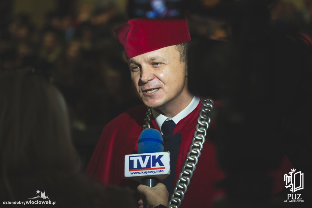 Wręczenie dyplomów w PUZ