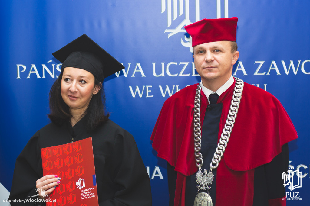 Wręczenie dyplomów w PUZ