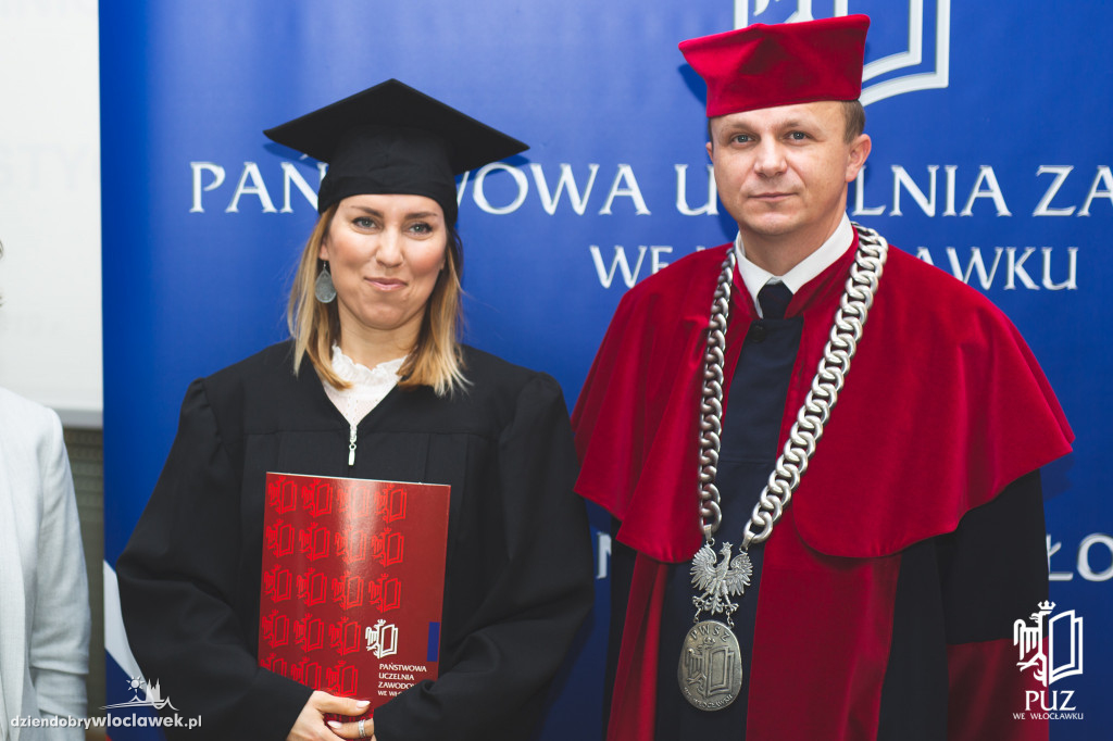 Wręczenie dyplomów w PUZ