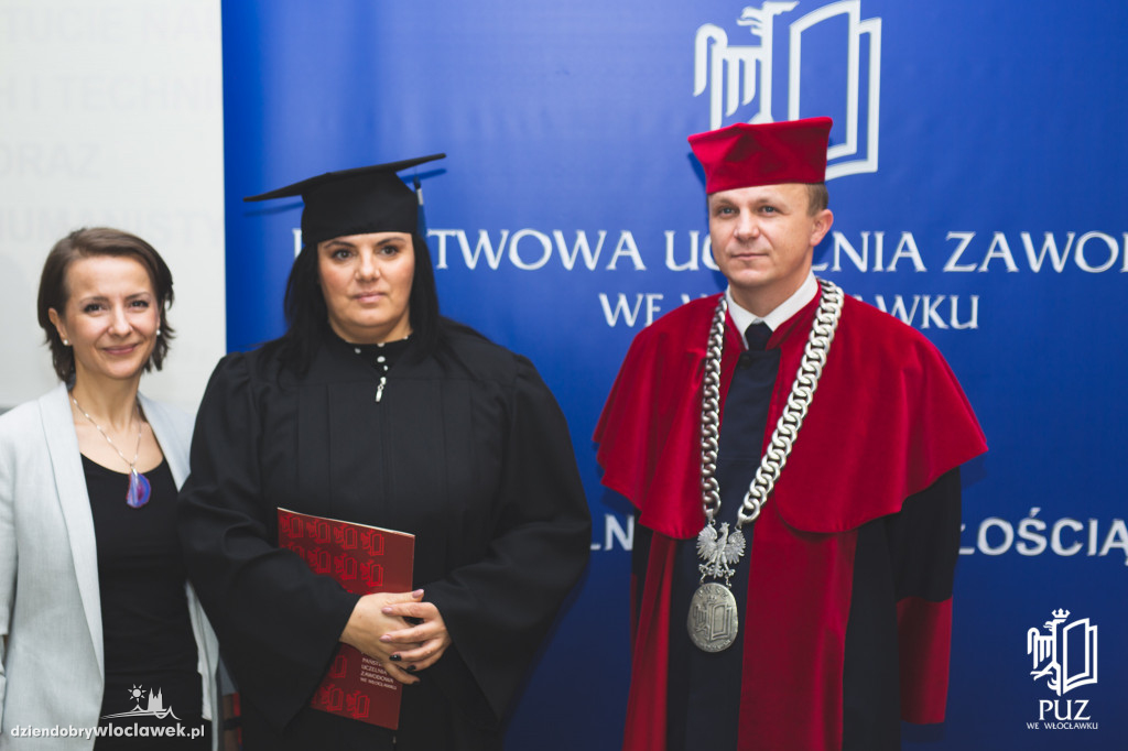 Wręczenie dyplomów w PUZ