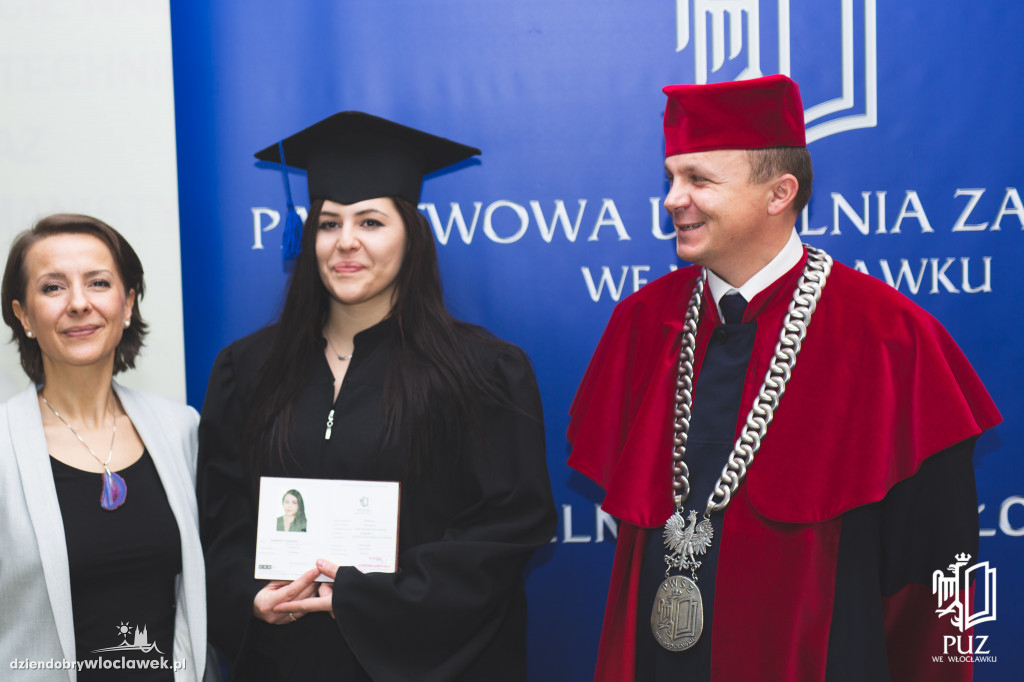 Wręczenie dyplomów w PUZ