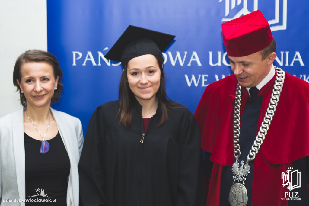 Wręczenie dyplomów w PUZ