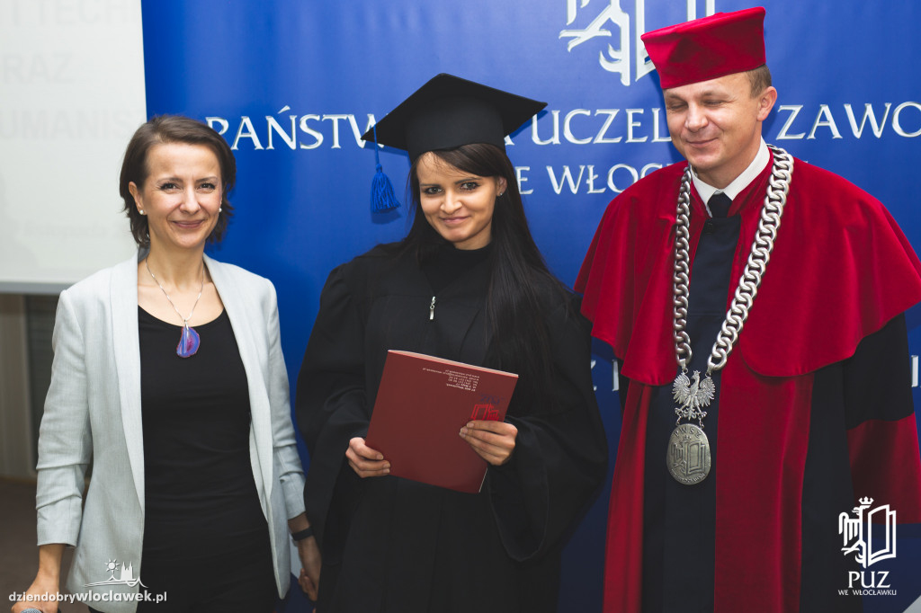 Wręczenie dyplomów w PUZ