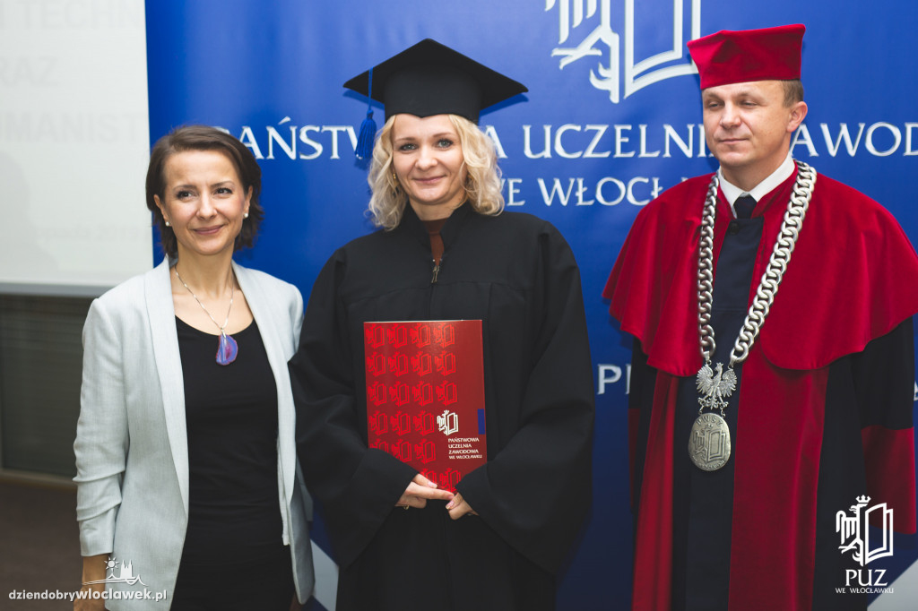 Wręczenie dyplomów w PUZ