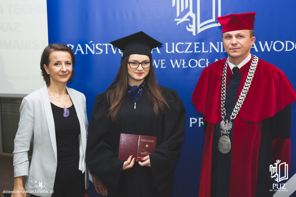 Wręczenie dyplomów w PUZ