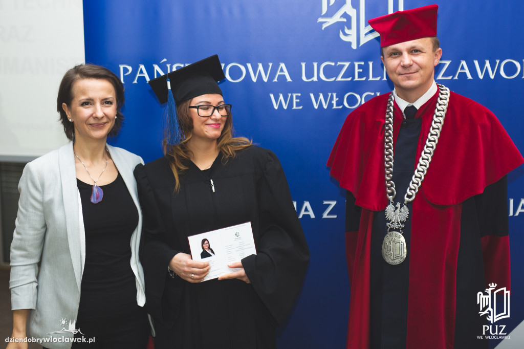 Wręczenie dyplomów w PUZ