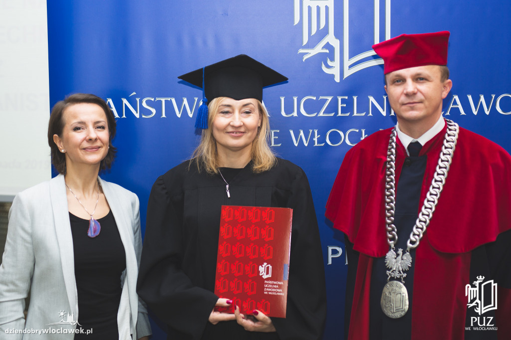 Wręczenie dyplomów w PUZ