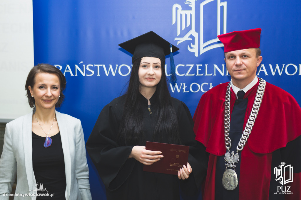 Wręczenie dyplomów w PUZ