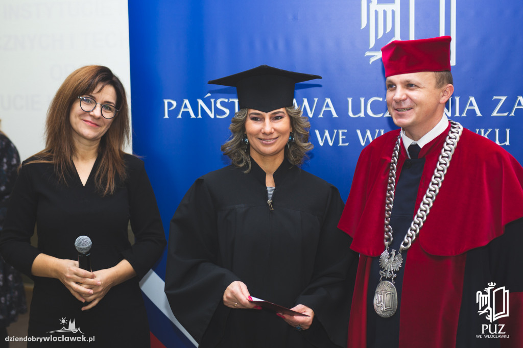 Wręczenie dyplomów w PUZ