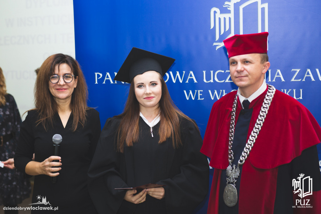 Wręczenie dyplomów w PUZ
