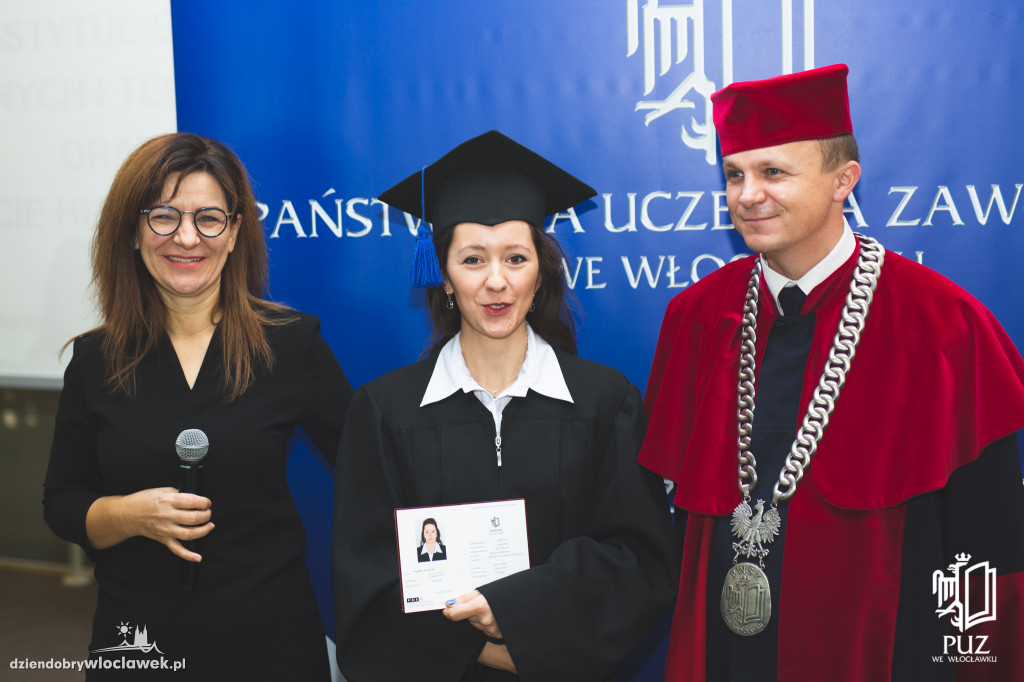 Wręczenie dyplomów w PUZ