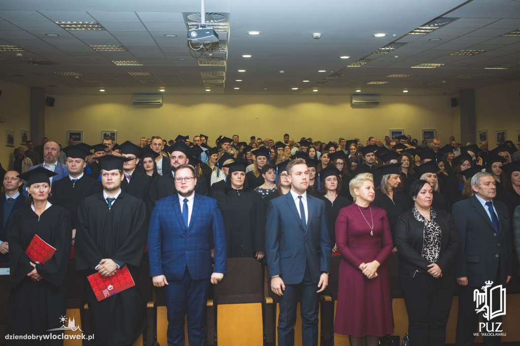 Wręczenie dyplomów w PUZ