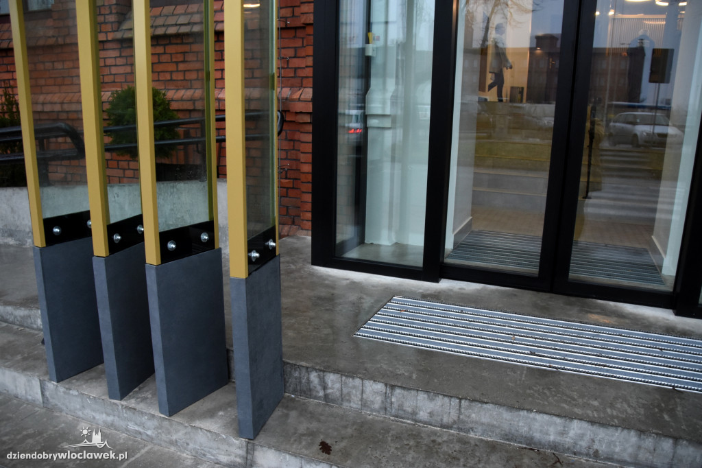 Budynek sądu rejonowego po liftingu!