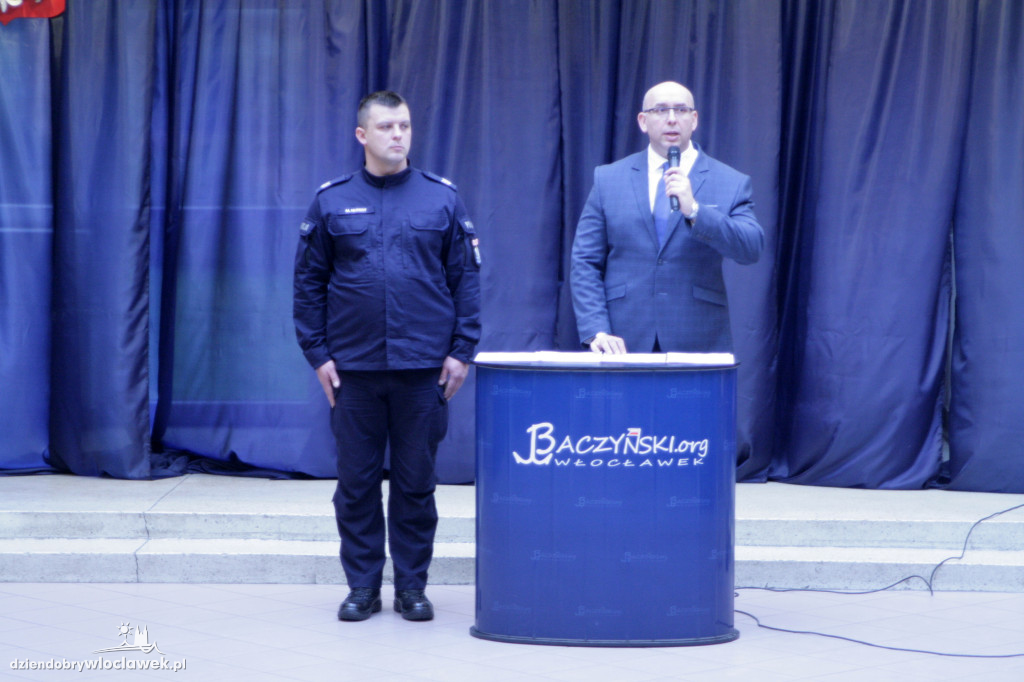 Zaprzysiężenie klasy policyjnej w Baczyńskim