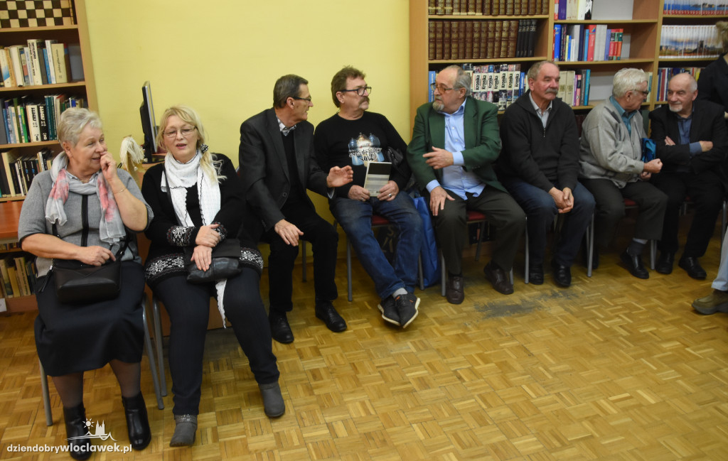 Wernisaż poplenerowy artystów 