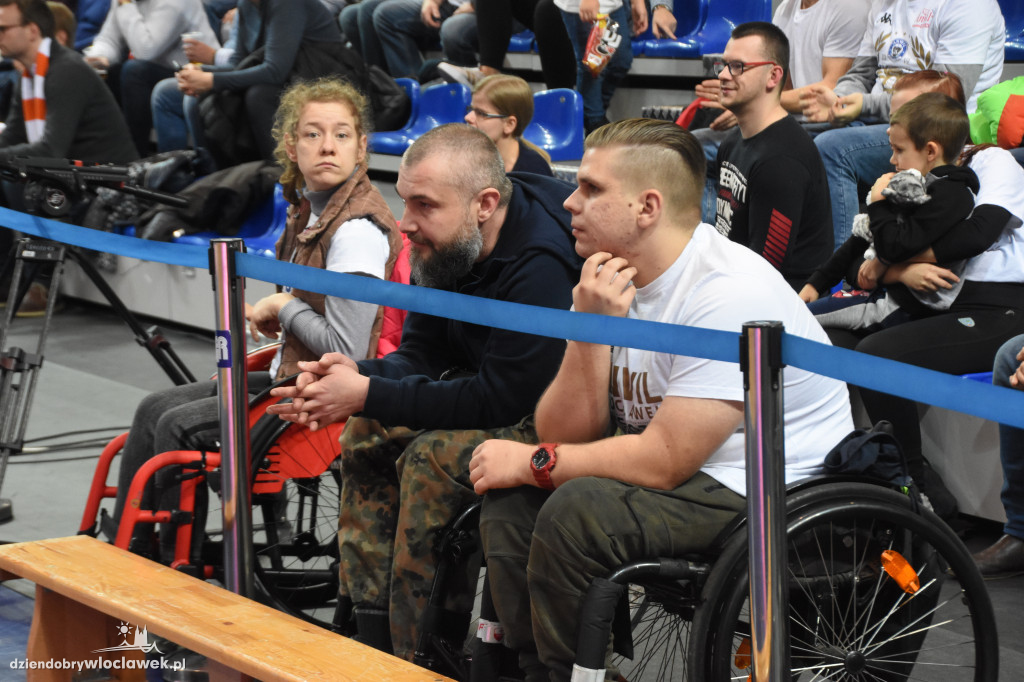 Kibice na meczu z Rasta Vechta