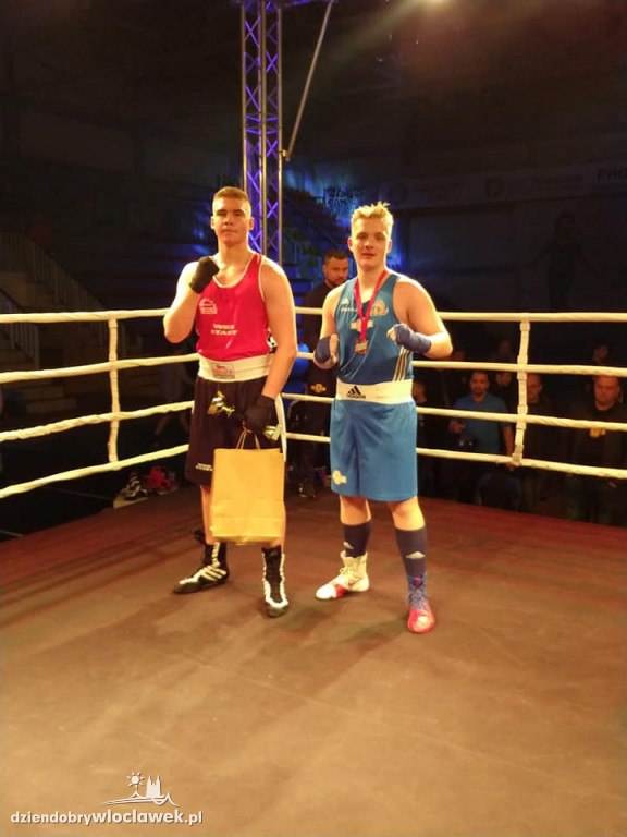 Pięściarze Startu z medalami