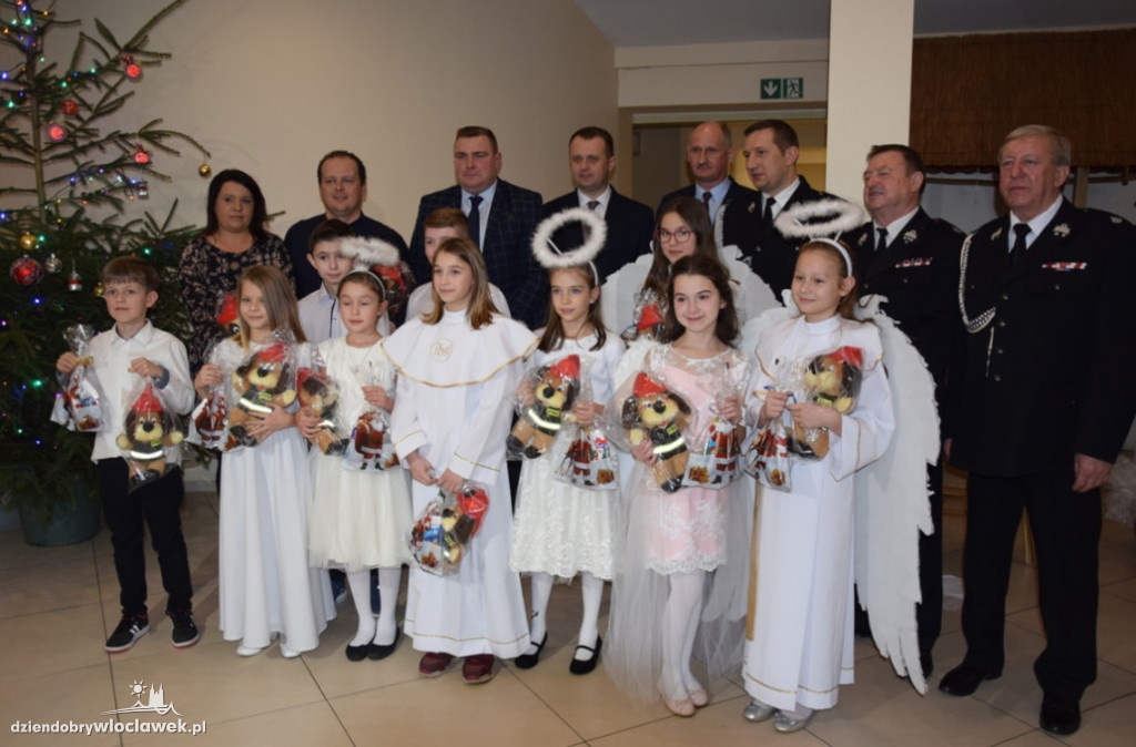 Strażacy świętowali na Wigilii