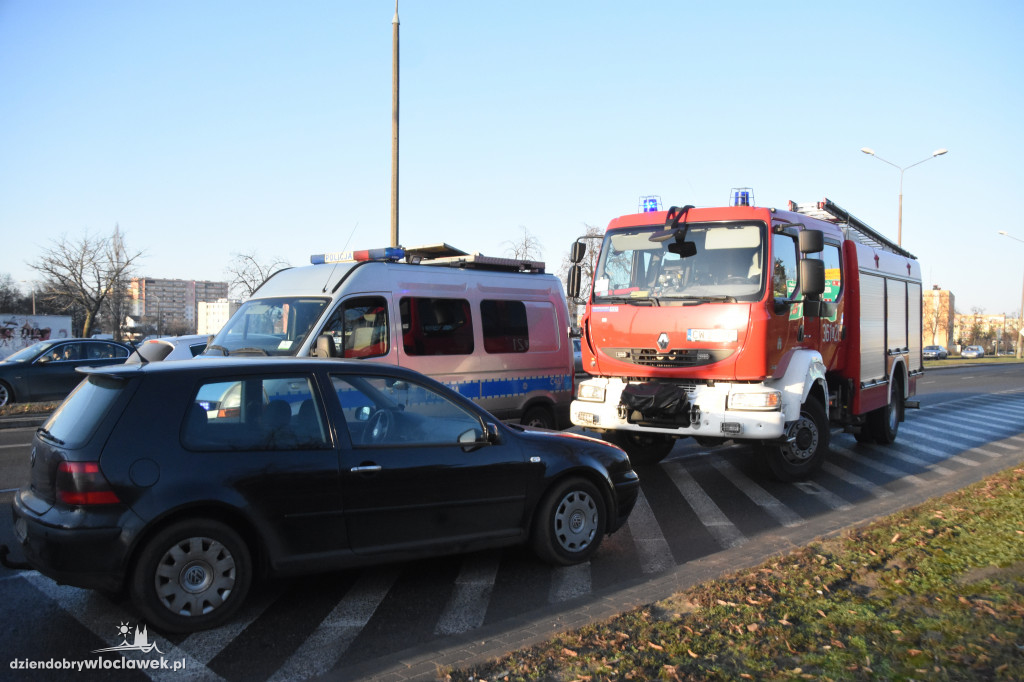 Karambol czterech aut na Kruszyńskiej