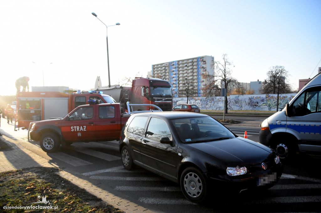 Karambol czterech aut na Kruszyńskiej