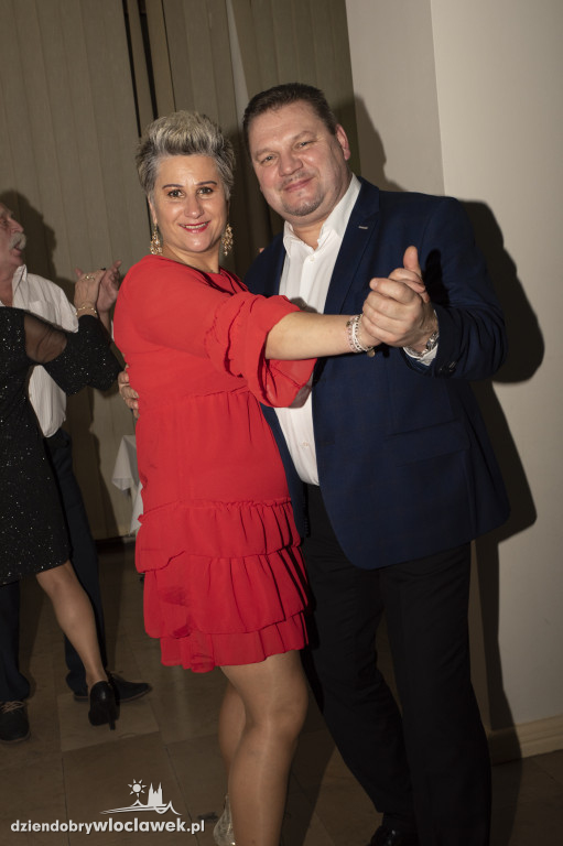 SYLWESTER W RATUSZOWEJ