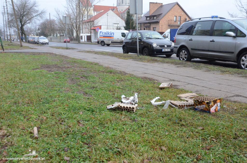 Posylwestrowe śmieci straszą na osiedlach