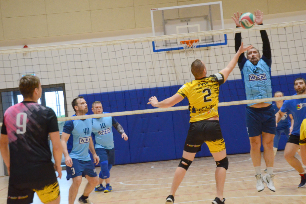 Branżowa Liga Siatkówki - Anwil Liga