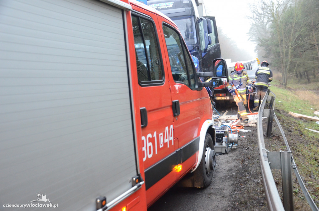 Wypadek na trasie brzeskiej. 2 osoby ranne
