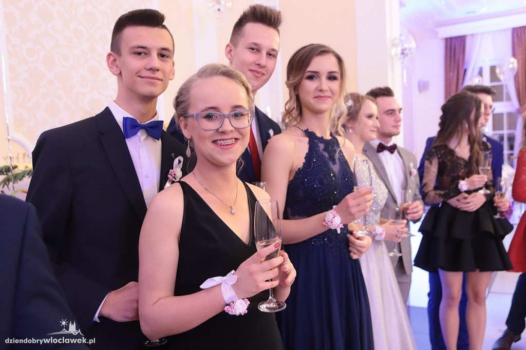 Studniówka Zespołu Szkół Akademickich