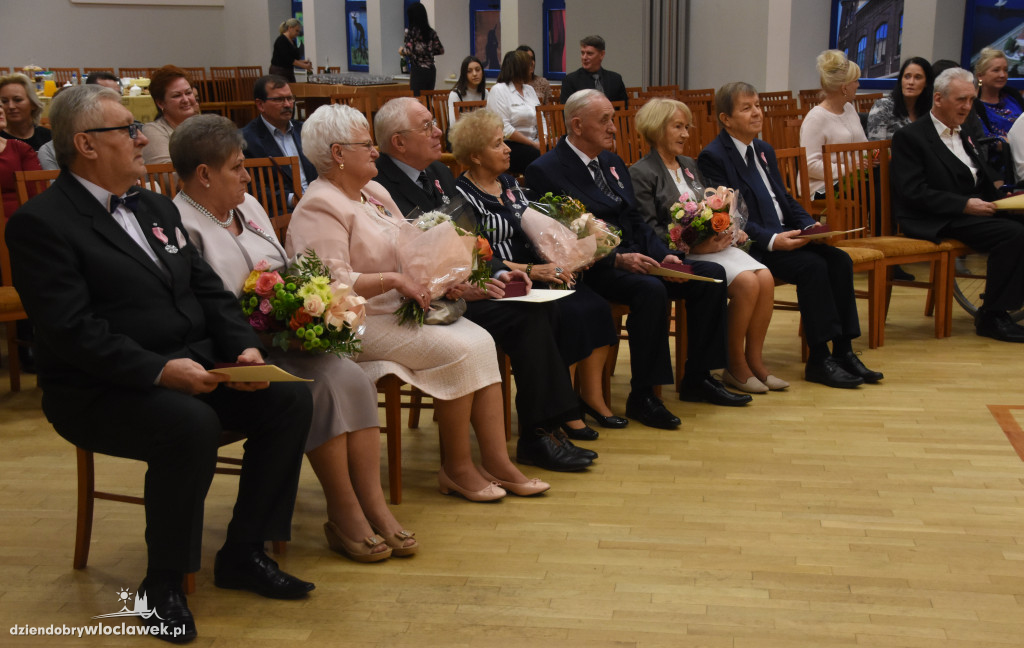 Diamentowe i złote gody w  ratuszu