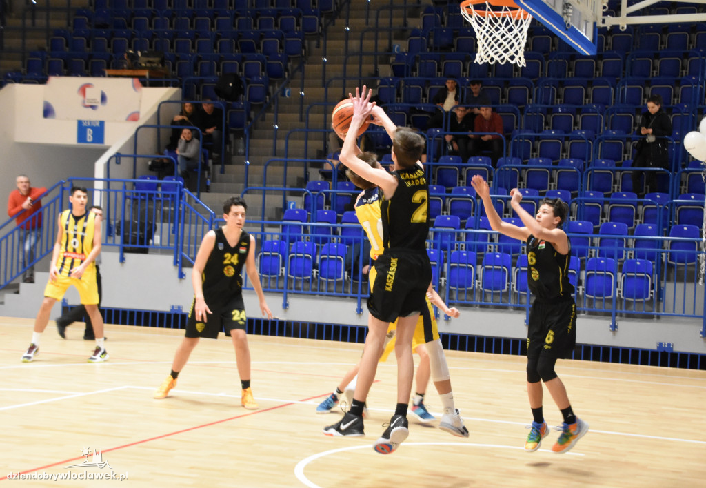 Turniej EYBL: Bihorul Oradea - Kosarlabda