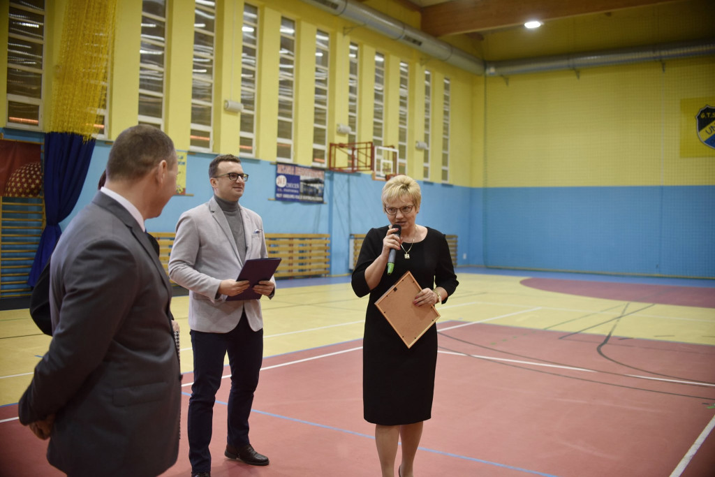 10 lat hali sportowej w Choceniu